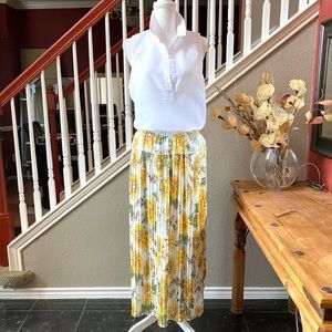 Floral Pleated Maxi Skirt